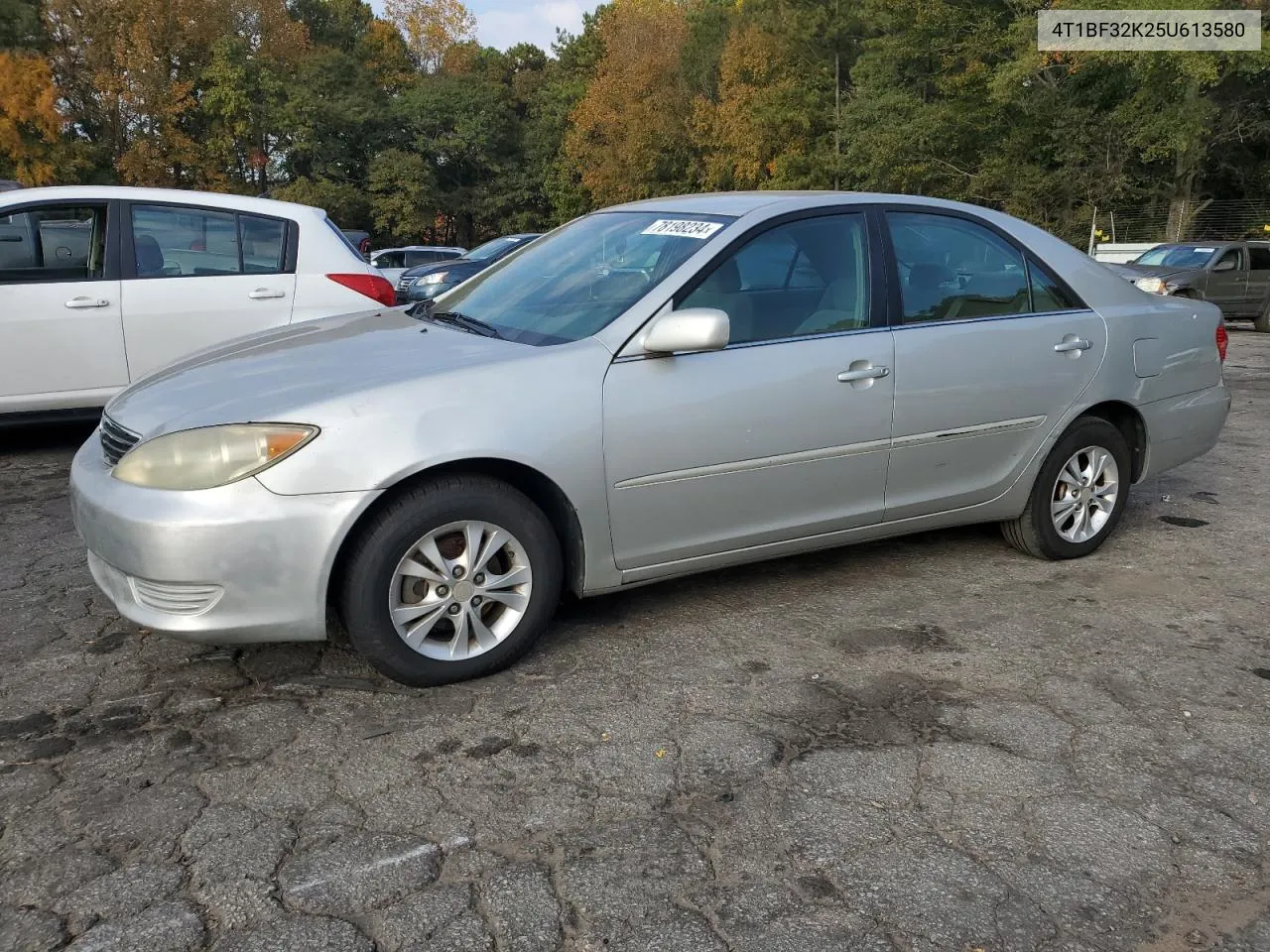 2005 Toyota Camry Le VIN: 4T1BF32K25U613580 Lot: 78198234