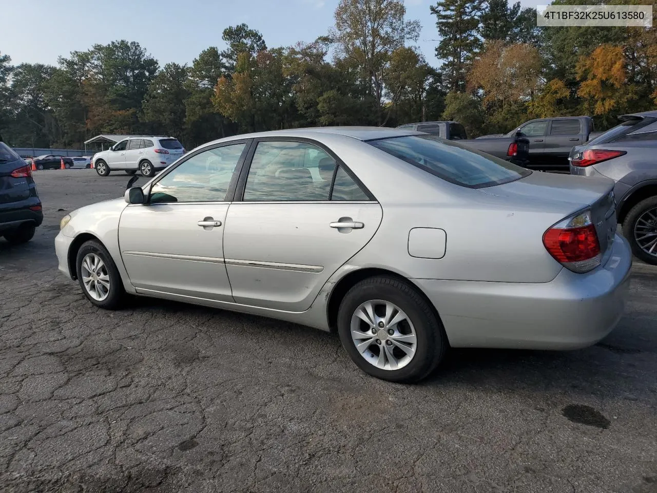 2005 Toyota Camry Le VIN: 4T1BF32K25U613580 Lot: 78198234