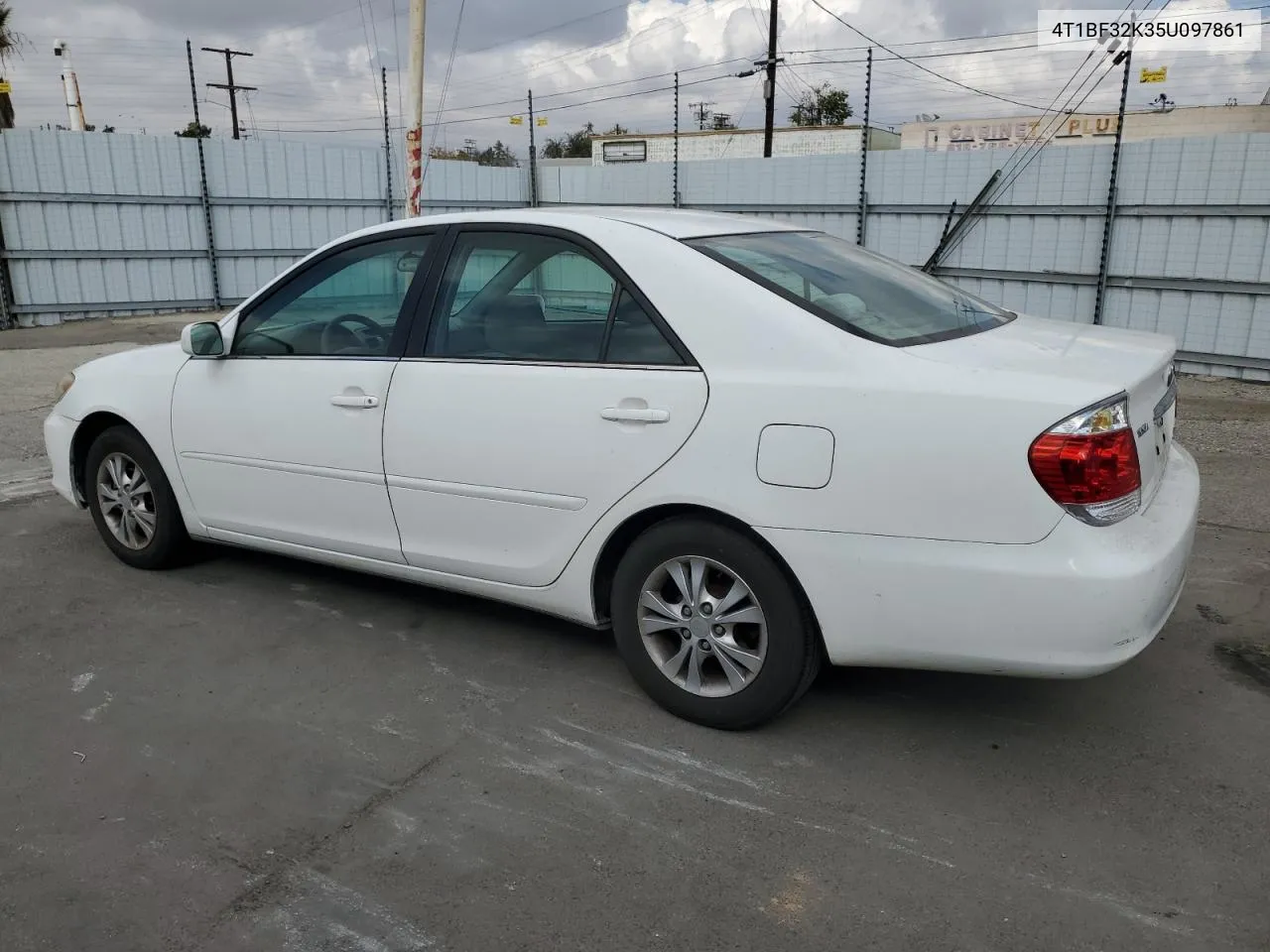 2005 Toyota Camry Le VIN: 4T1BF32K35U097861 Lot: 78287484