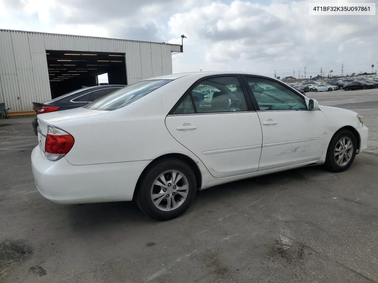 2005 Toyota Camry Le VIN: 4T1BF32K35U097861 Lot: 78287484