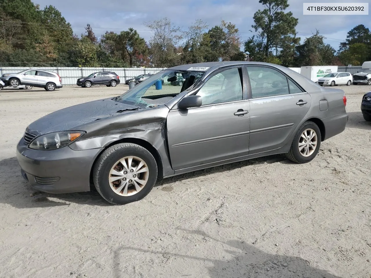 4T1BF30KX5U620392 2005 Toyota Camry Le