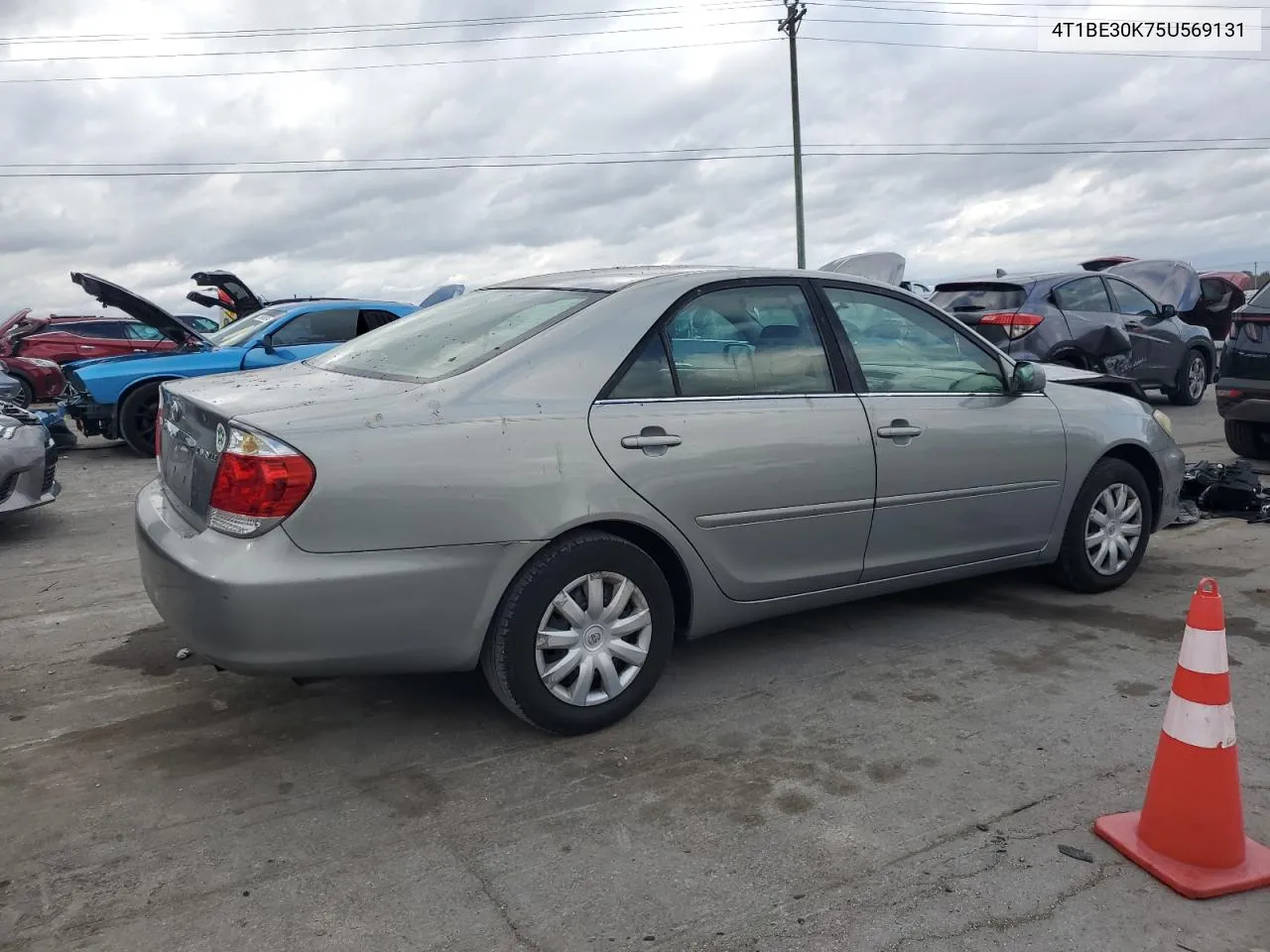 2005 Toyota Camry Le VIN: 4T1BE30K75U569131 Lot: 79257674