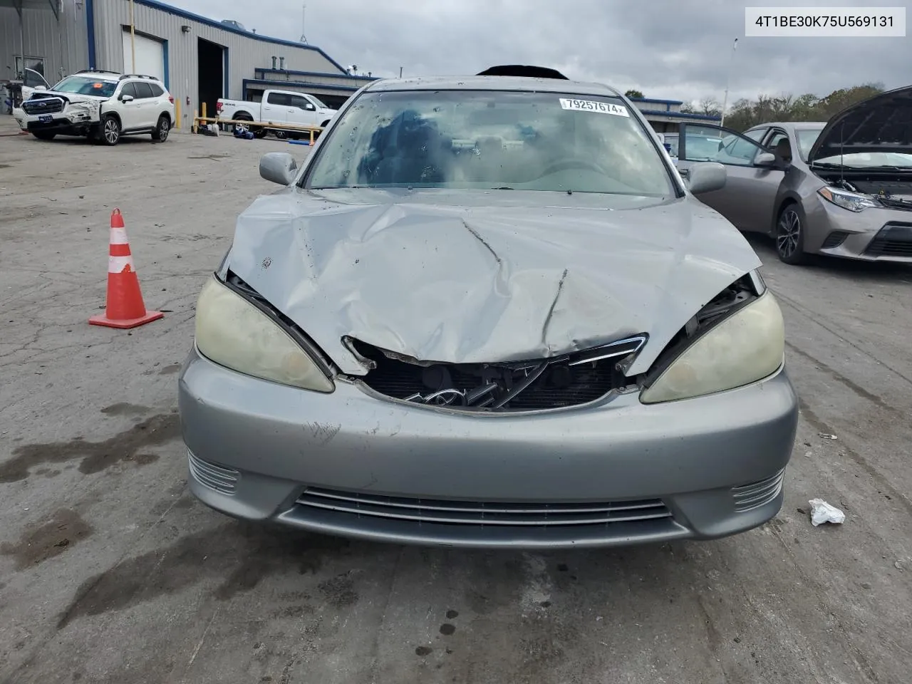 2005 Toyota Camry Le VIN: 4T1BE30K75U569131 Lot: 79257674