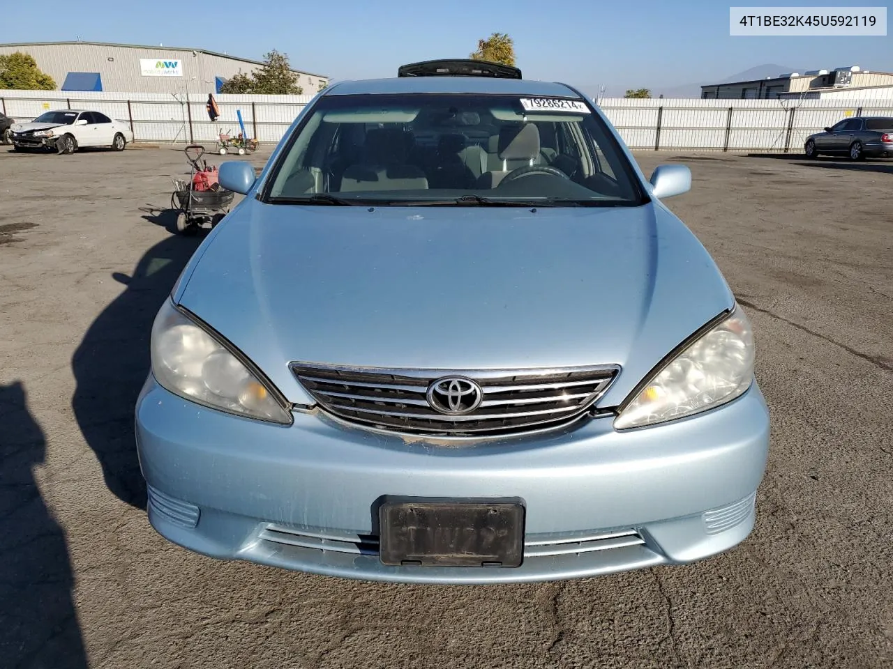 2005 Toyota Camry Le VIN: 4T1BE32K45U592119 Lot: 79286214