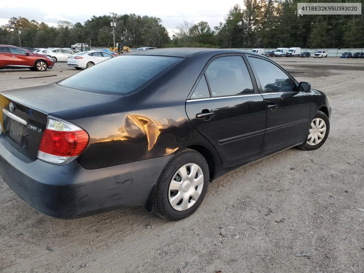 2005 Toyota Camry Le VIN: 4T1BE32K95U393020 Lot: 79337514