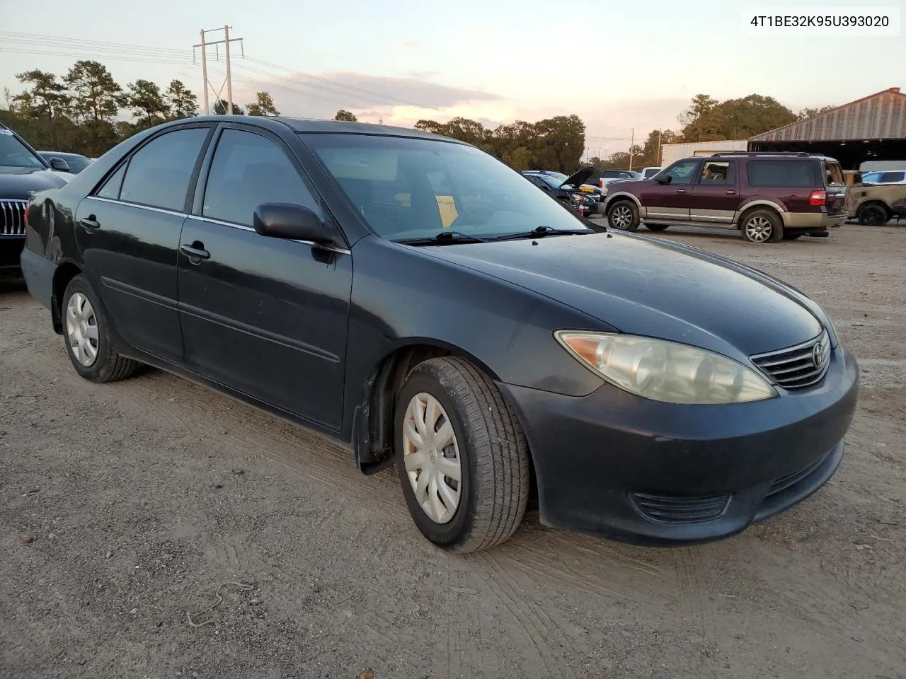 2005 Toyota Camry Le VIN: 4T1BE32K95U393020 Lot: 79337514