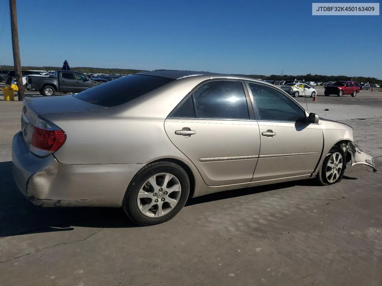 2005 Toyota Camry Le VIN: JTDBF32K450163409 Lot: 79625404