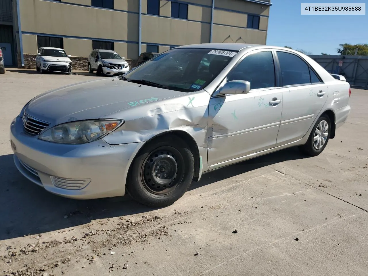 2005 Toyota Camry Le VIN: 4T1BE32K35U985688 Lot: 79966104