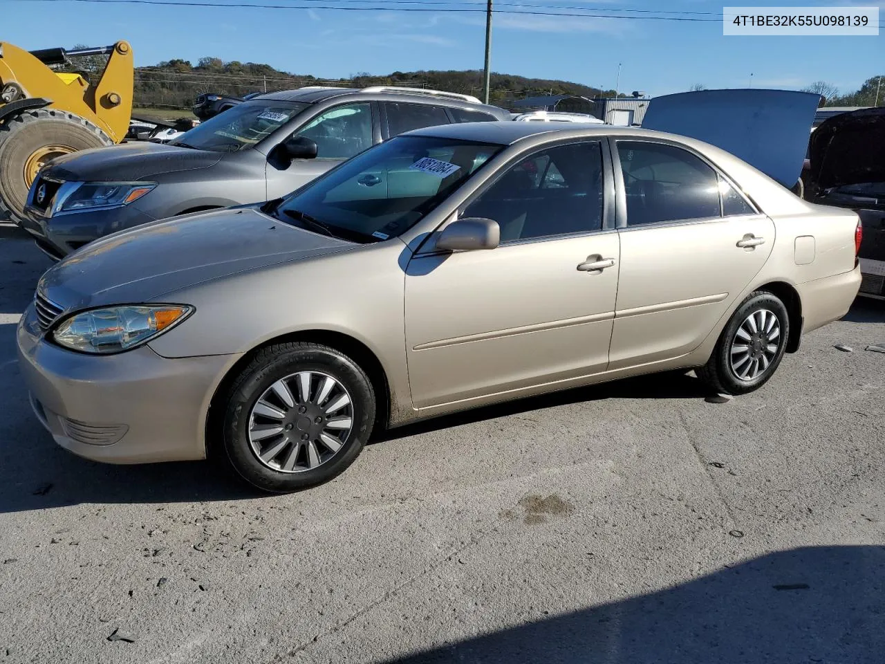 2005 Toyota Camry Le VIN: 4T1BE32K55U098139 Lot: 80512064