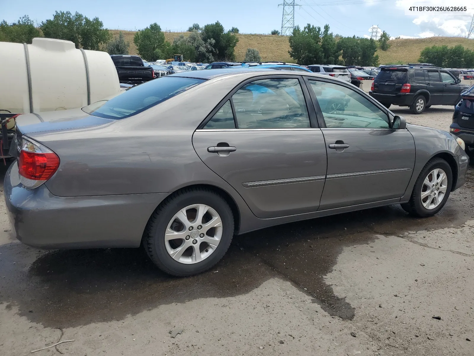 4T1BF30K26U628665 2006 Toyota Camry Le