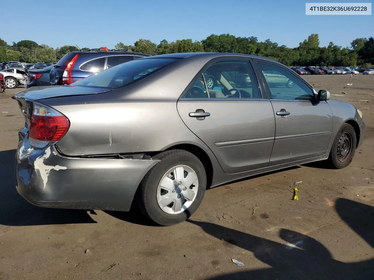 2006 Toyota Camry Le VIN: 4T1BE32K36U692228 Lot: 69893684