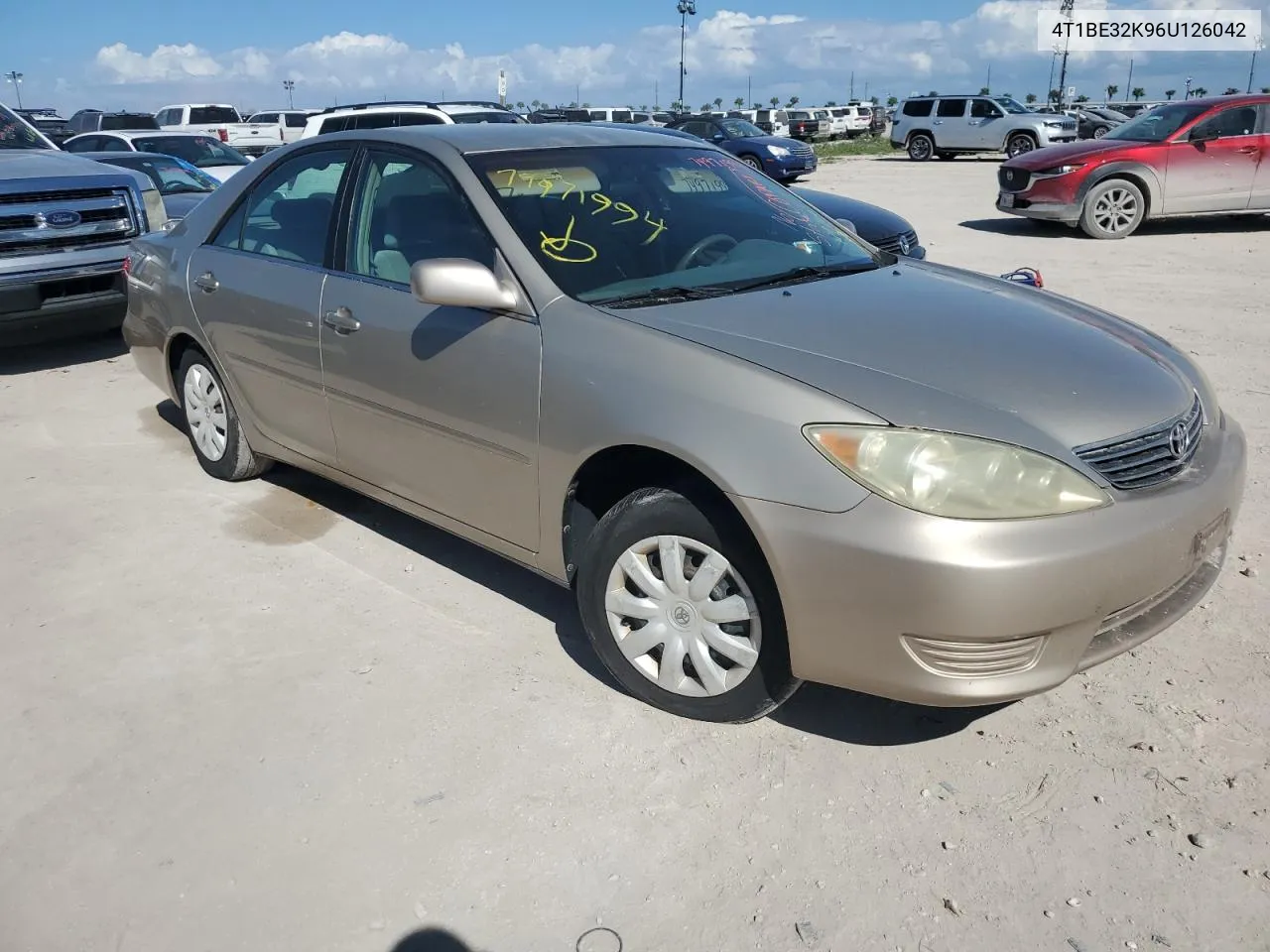 2006 Toyota Camry Le VIN: 4T1BE32K96U126042 Lot: 74971994