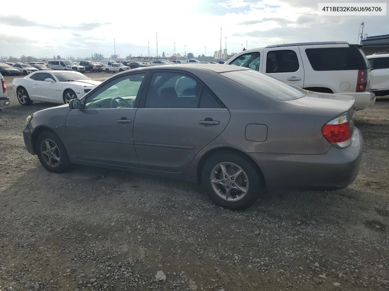 2006 Toyota Camry Le VIN: 4T1BE32K06U696706 Lot: 80583004