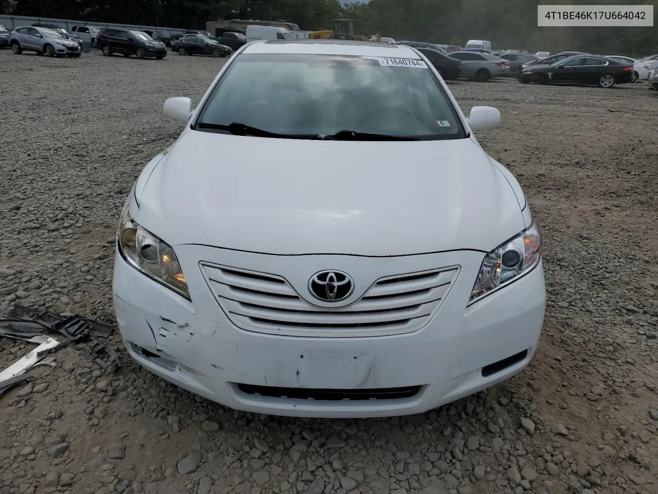 2007 Toyota Camry Ce VIN: 4T1BE46K17U664042 Lot: 71640784