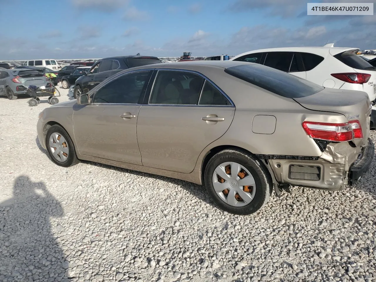 2007 Toyota Camry Ce VIN: 4T1BE46K47U071209 Lot: 71970684