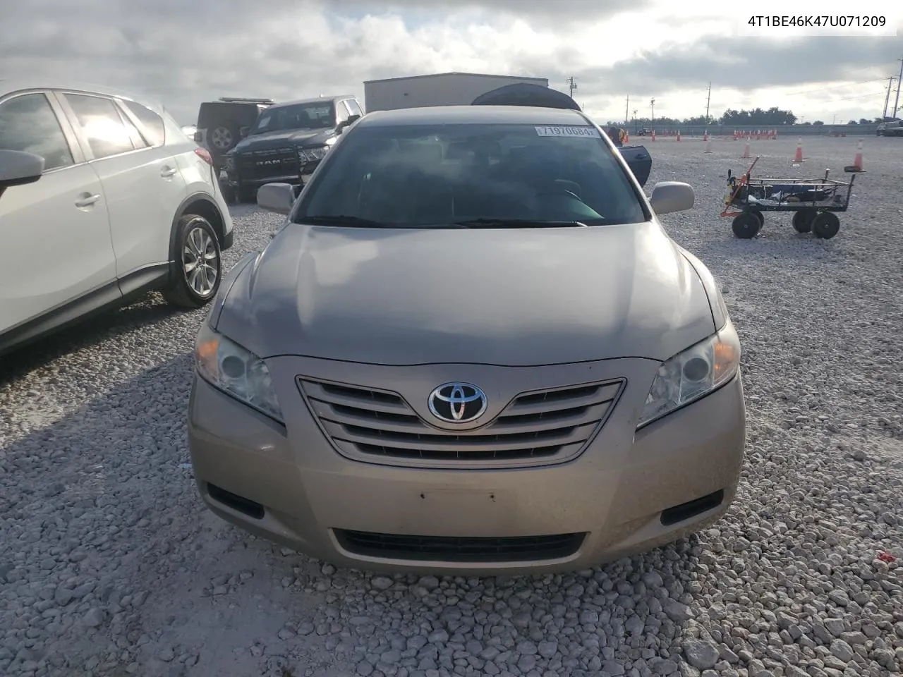 2007 Toyota Camry Ce VIN: 4T1BE46K47U071209 Lot: 71970684