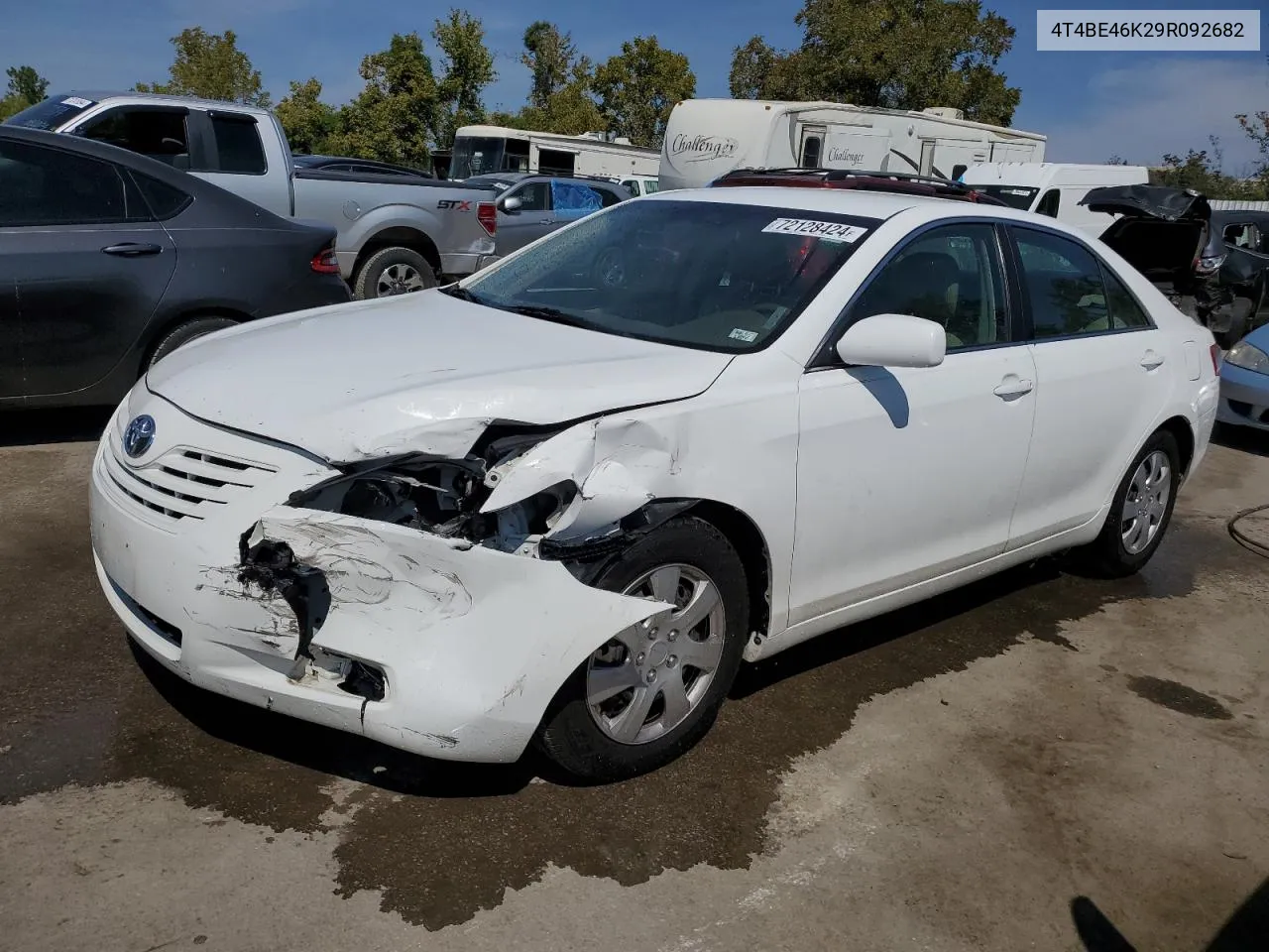 2009 Toyota Camry Base VIN: 4T4BE46K29R092682 Lot: 72128424