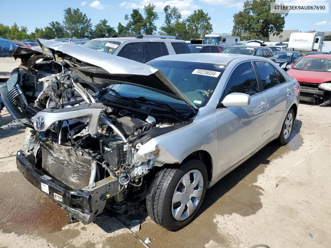 2010 Toyota Camry Base VIN: 4T1BF3EK9AU067690 Lot: 70228034