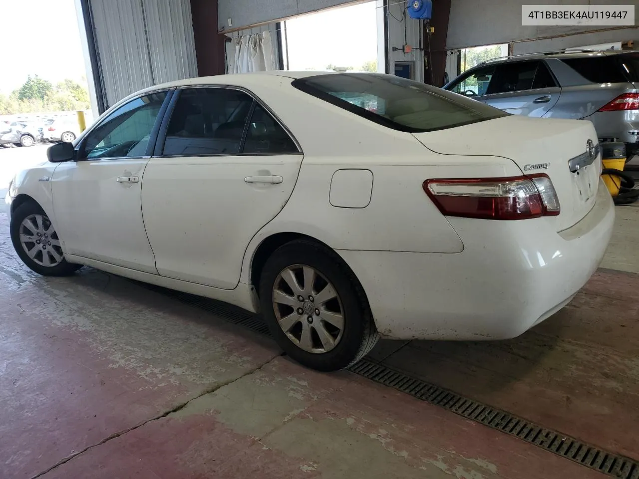 4T1BB3EK4AU119447 2010 Toyota Camry Hybrid