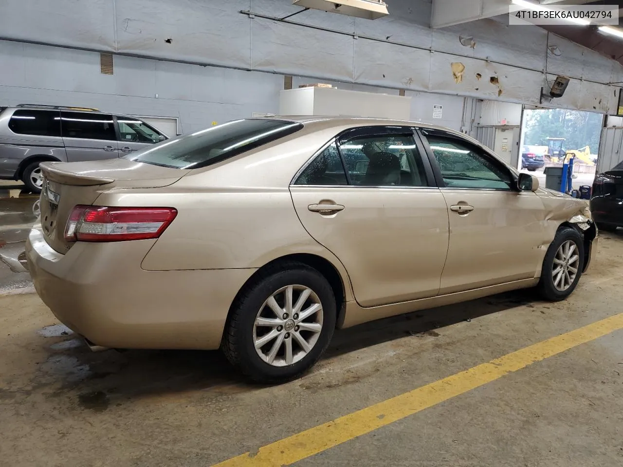 2010 Toyota Camry Base VIN: 4T1BF3EK6AU042794 Lot: 72694964