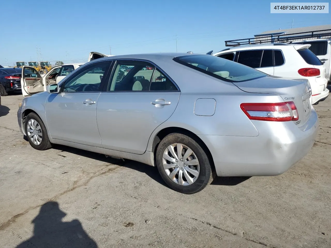 2010 Toyota Camry Base VIN: 4T4BF3EK1AR012737 Lot: 73305374