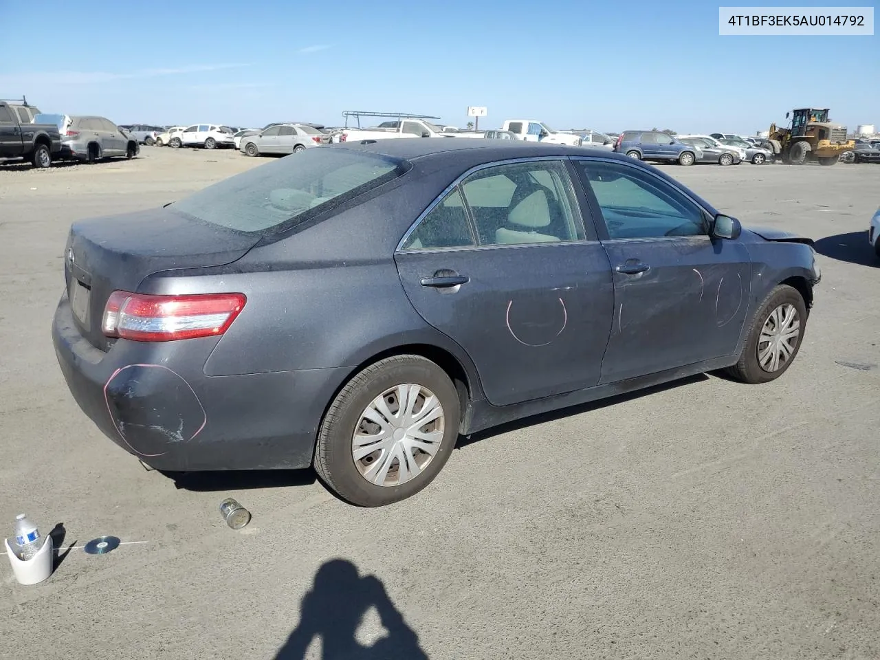 2010 Toyota Camry Base VIN: 4T1BF3EK5AU014792 Lot: 76361294