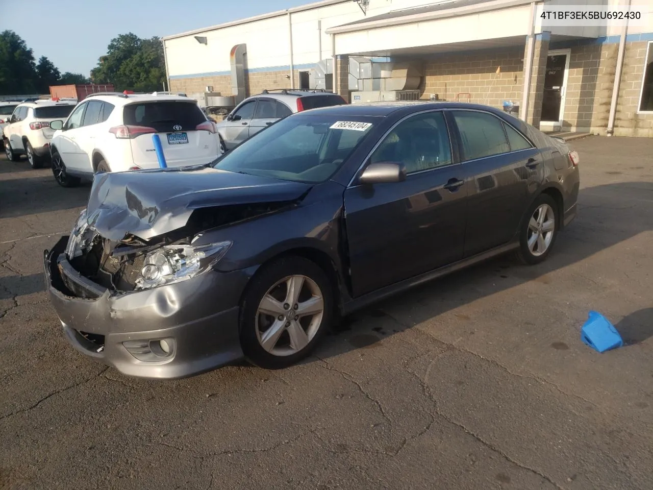 4T1BF3EK5BU692430 2011 Toyota Camry Base