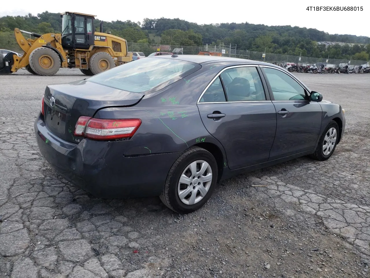 2011 Toyota Camry Base VIN: 4T1BF3EK6BU688015 Lot: 68711094