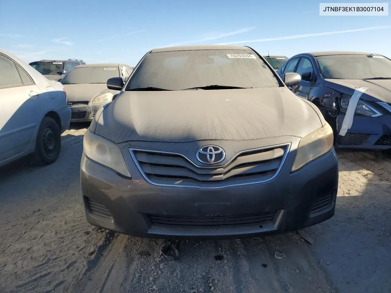 2011 Toyota Camry Base VIN: JTNBF3EK1B3007104 Lot: 70293594