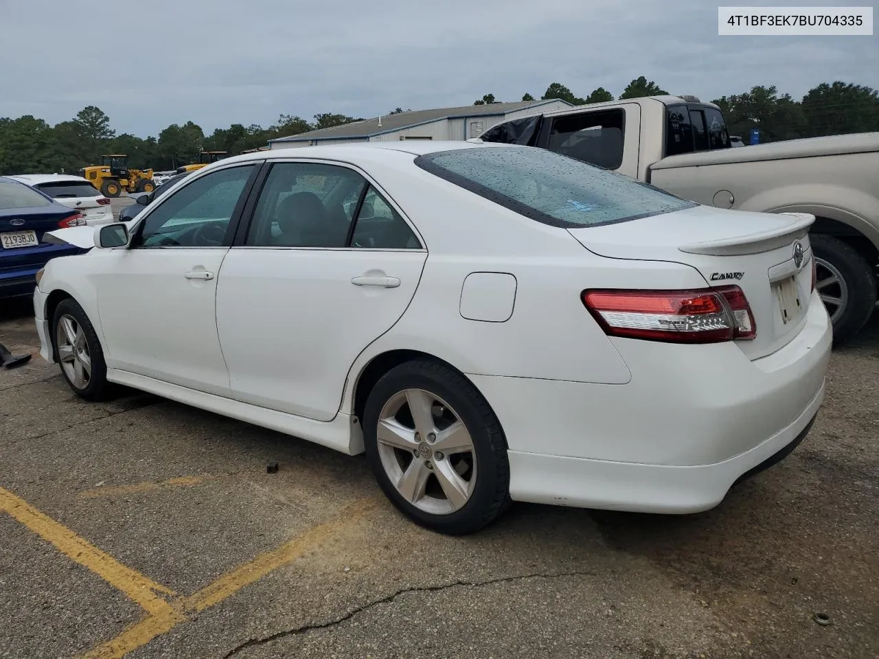 2011 Toyota Camry Base VIN: 4T1BF3EK7BU704335 Lot: 70859074