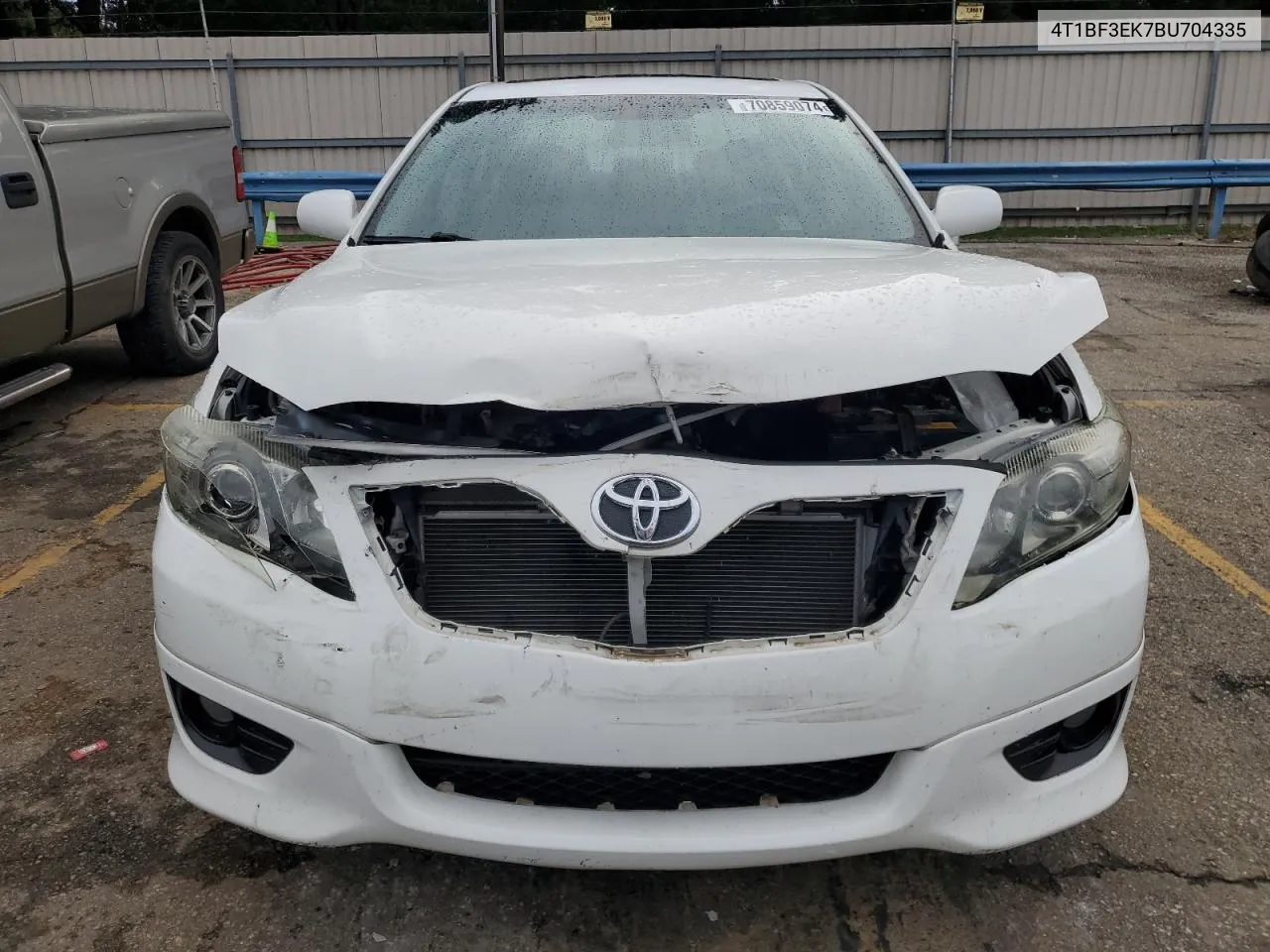 2011 Toyota Camry Base VIN: 4T1BF3EK7BU704335 Lot: 70859074