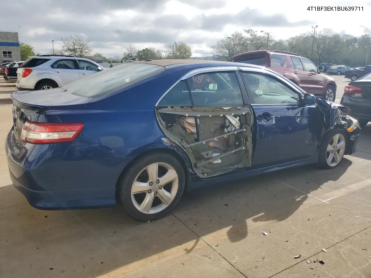 2011 Toyota Camry Base VIN: 4T1BF3EK1BU639711 Lot: 73569174