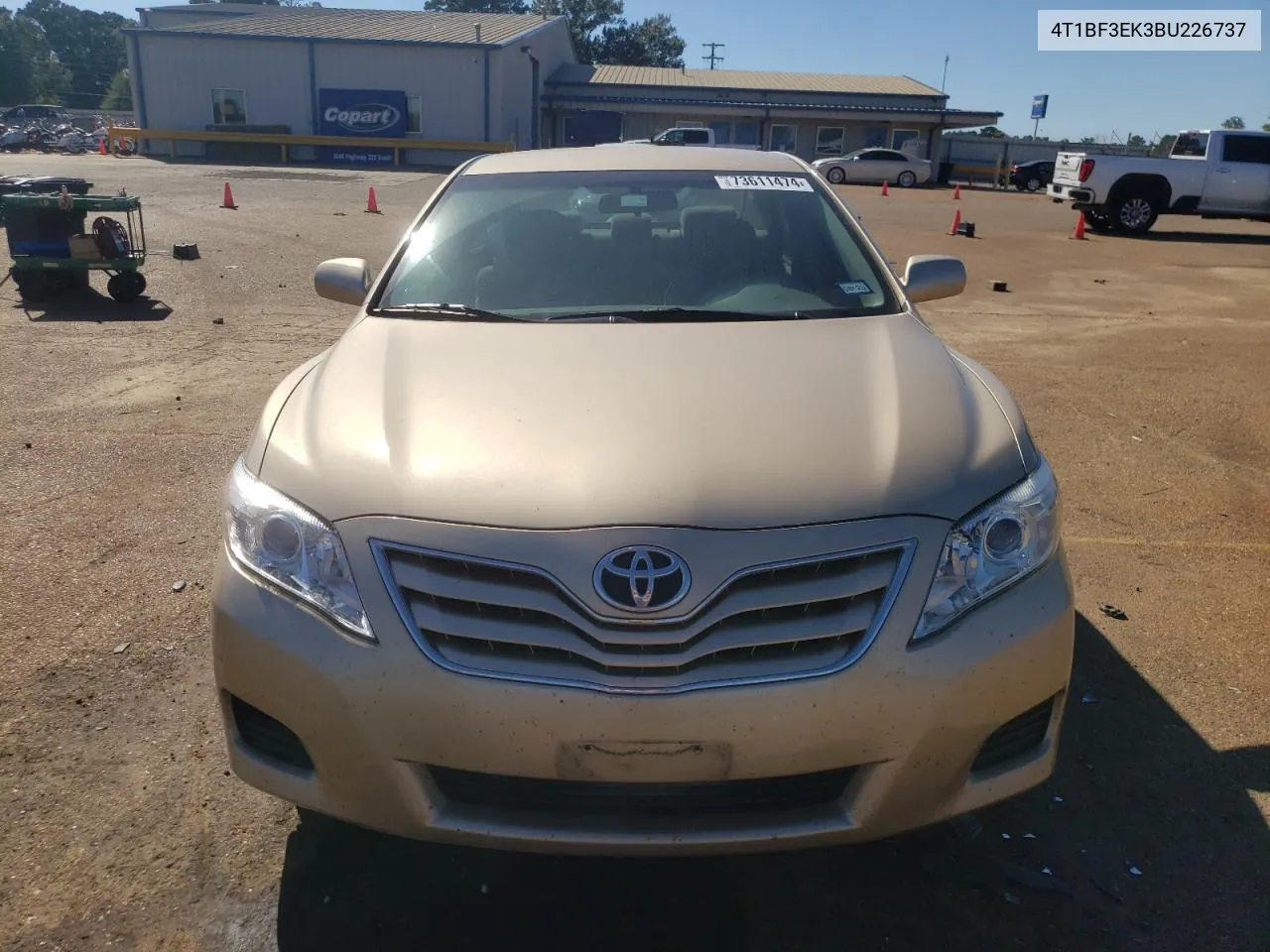 2011 Toyota Camry Base VIN: 4T1BF3EK3BU226737 Lot: 73611474