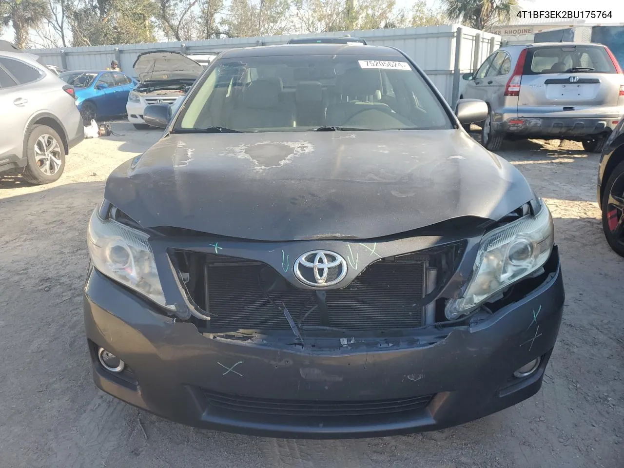 2011 Toyota Camry Base VIN: 4T1BF3EK2BU175764 Lot: 75205624