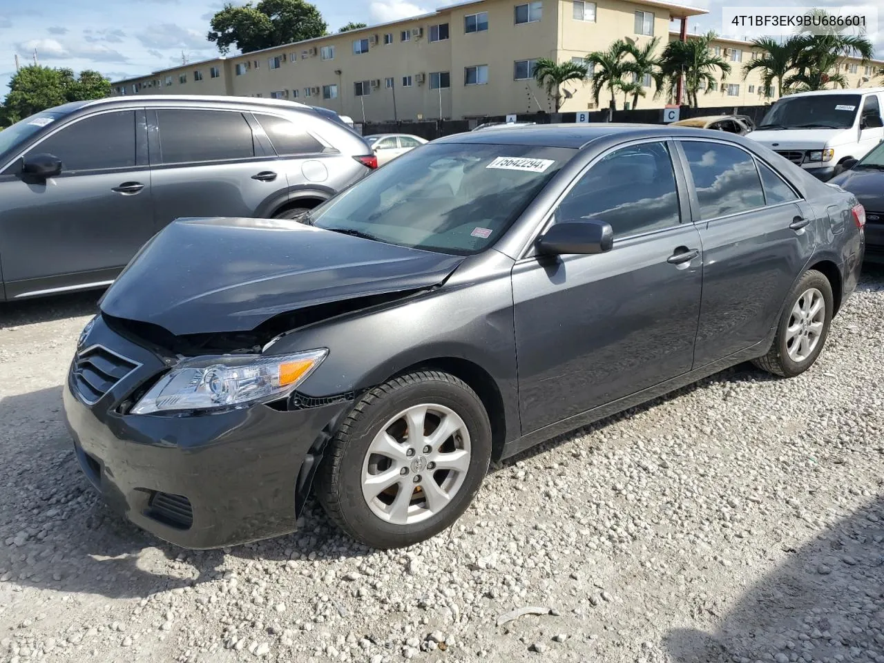 2011 Toyota Camry Base VIN: 4T1BF3EK9BU686601 Lot: 75642294