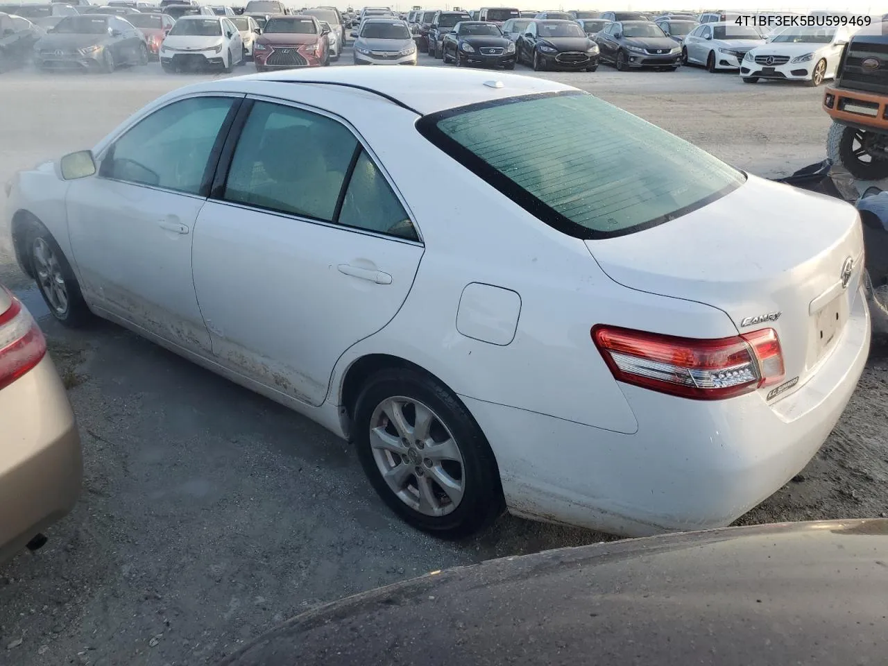 2011 Toyota Camry Base VIN: 4T1BF3EK5BU599469 Lot: 75952884