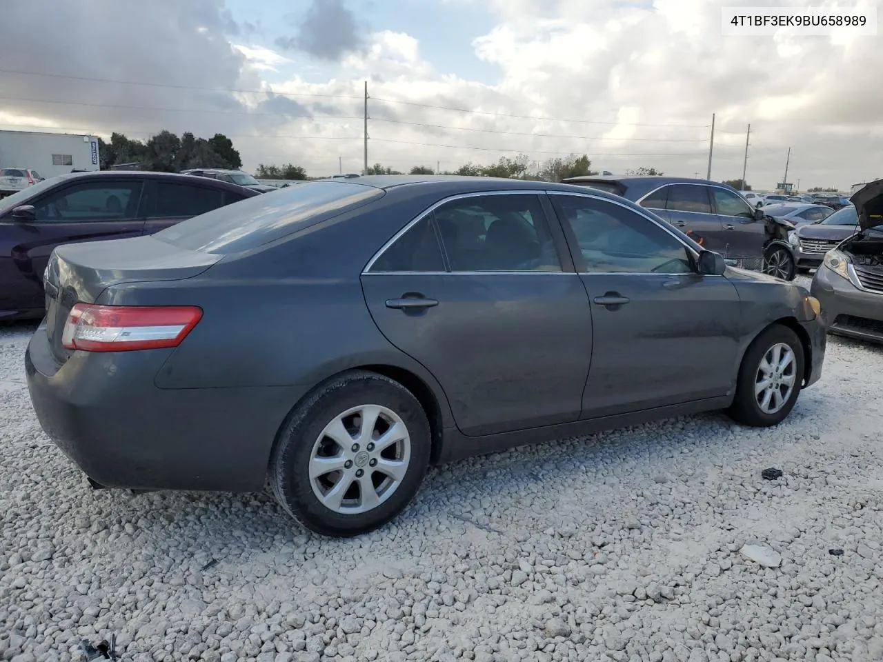 2011 Toyota Camry Base VIN: 4T1BF3EK9BU658989 Lot: 78075944