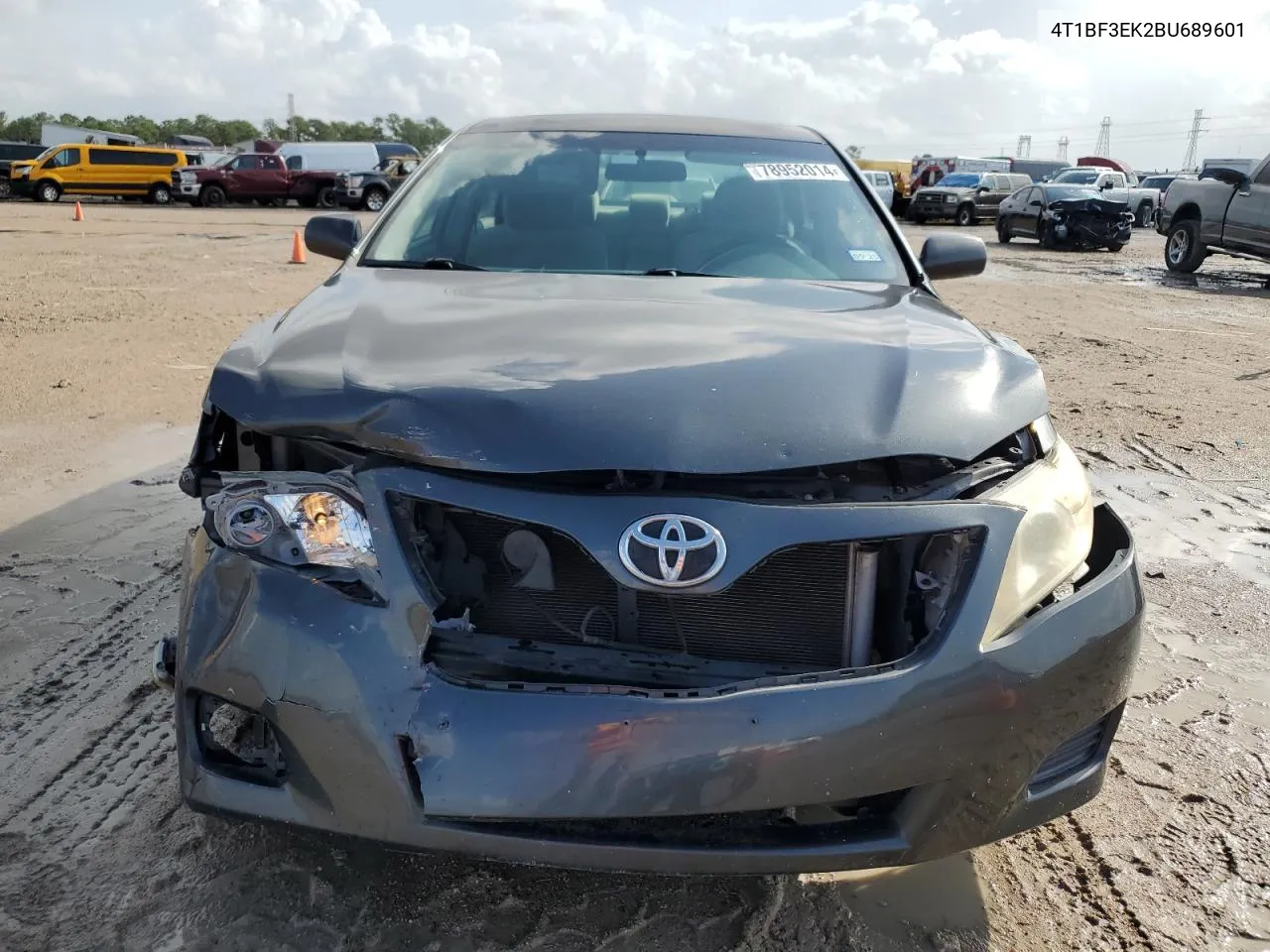 2011 Toyota Camry Base VIN: 4T1BF3EK2BU689601 Lot: 78952014