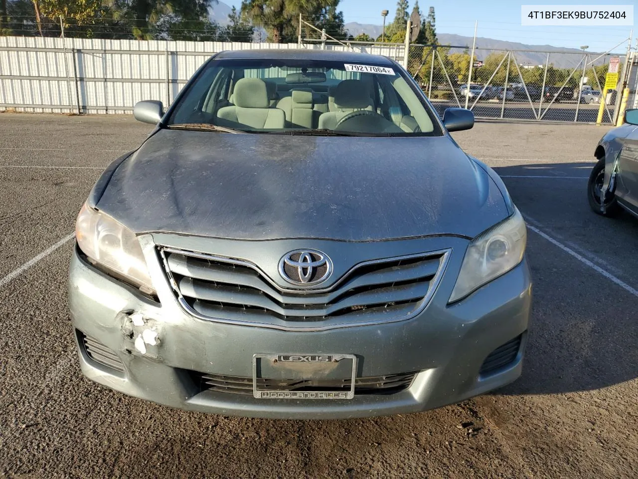 2011 Toyota Camry Base VIN: 4T1BF3EK9BU752404 Lot: 79217064