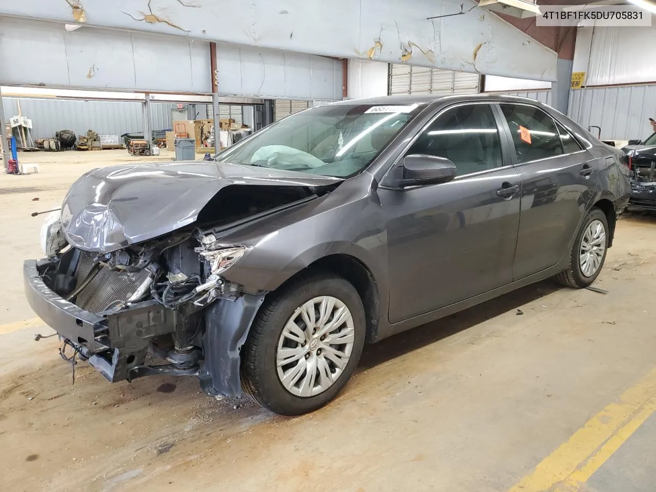 4T1BF1FK5DU705831 2013 Toyota Camry L