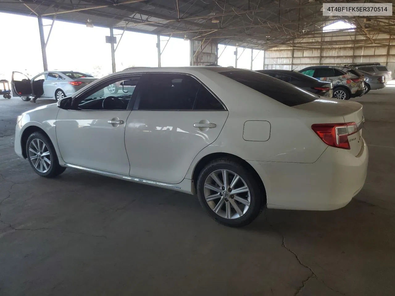 4T4BF1FK5ER370514 2014 Toyota Camry L