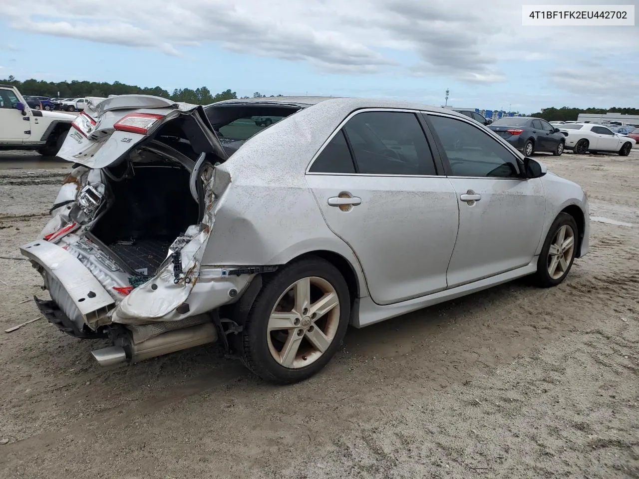 2014 Toyota Camry L VIN: 4T1BF1FK2EU442702 Lot: 75465534