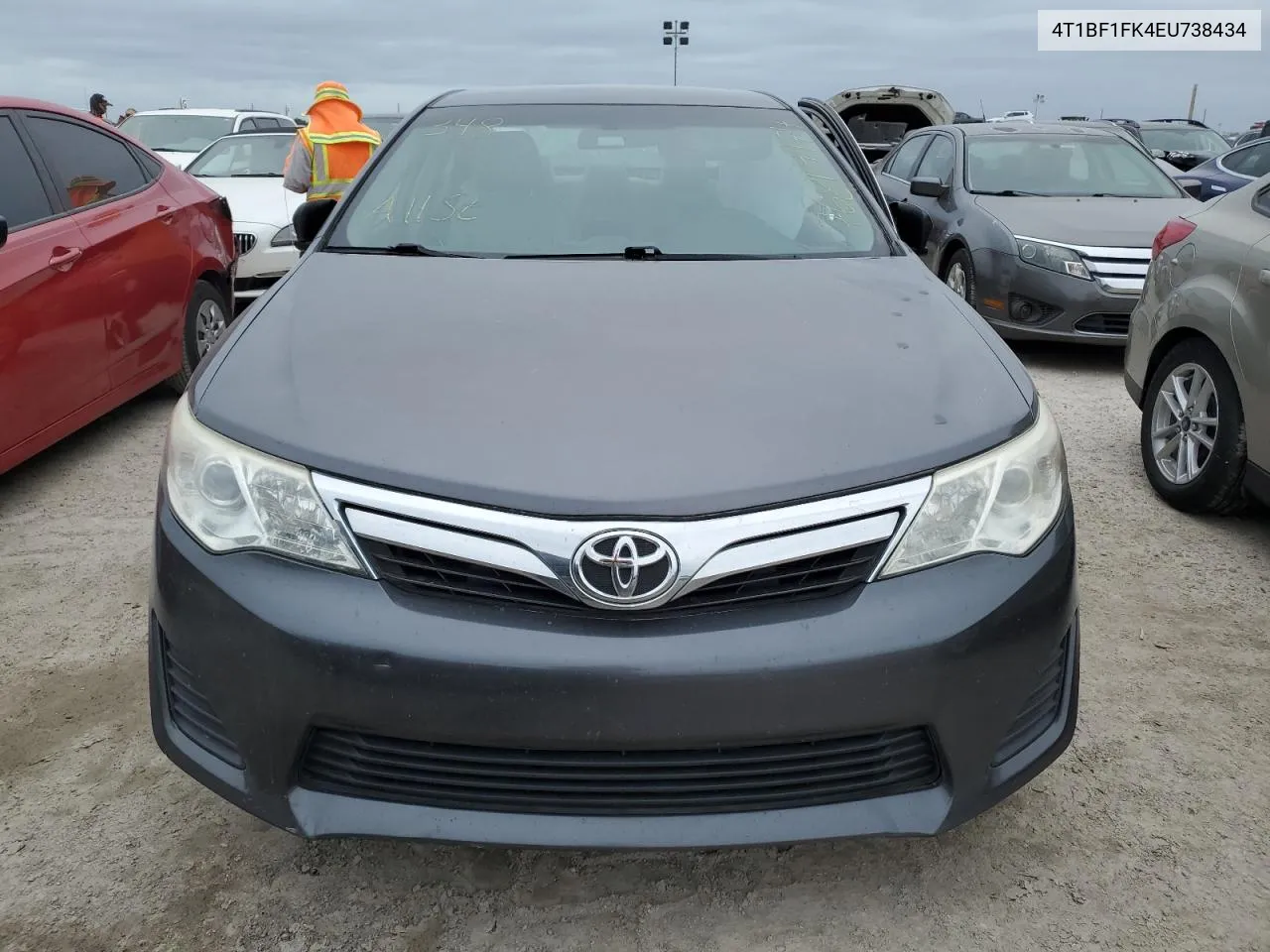 2014 Toyota Camry L VIN: 4T1BF1FK4EU738434 Lot: 76814974