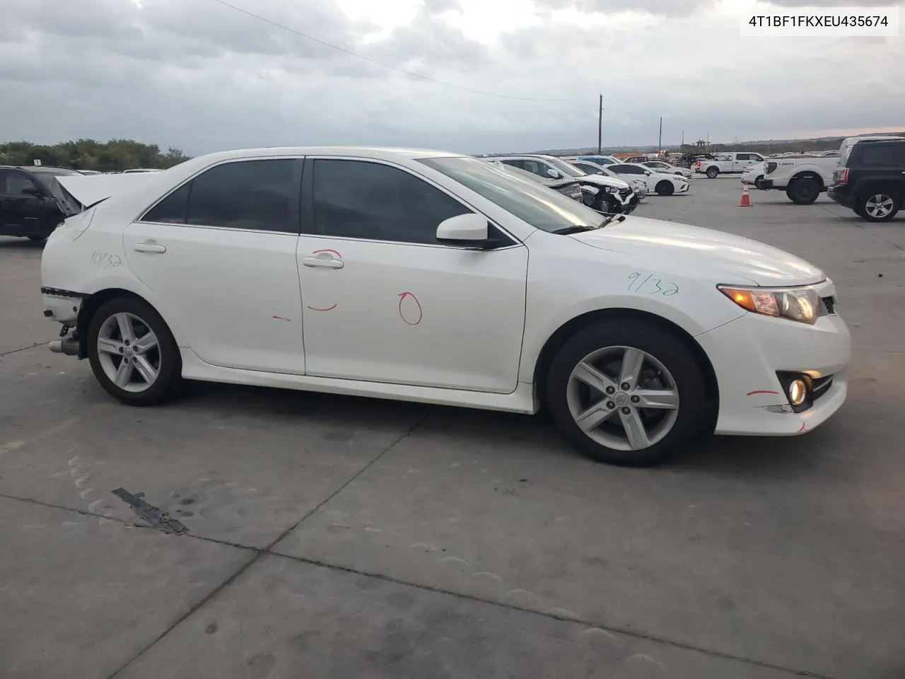 4T1BF1FKXEU435674 2014 Toyota Camry L