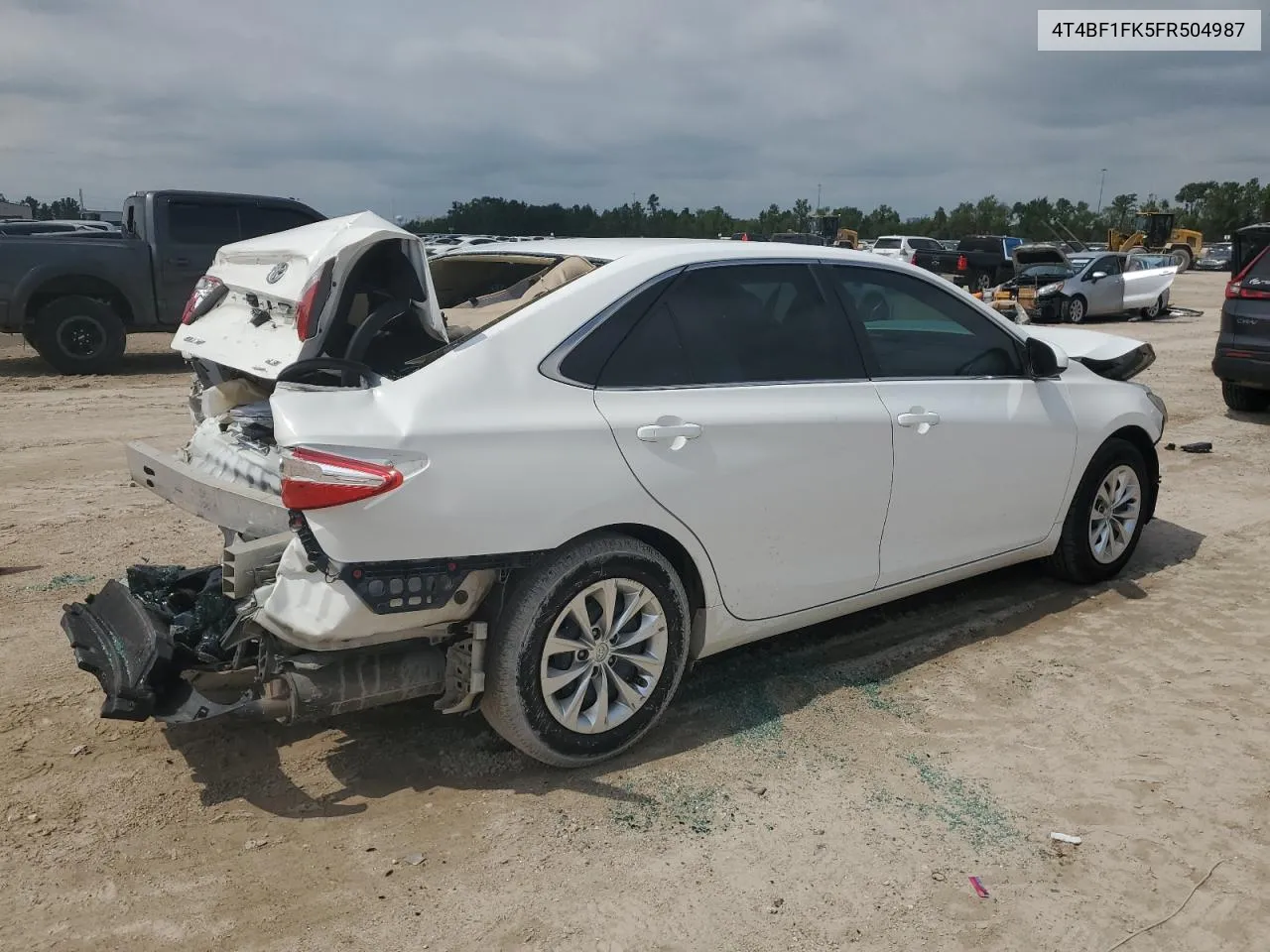 4T4BF1FK5FR504987 2015 Toyota Camry Le