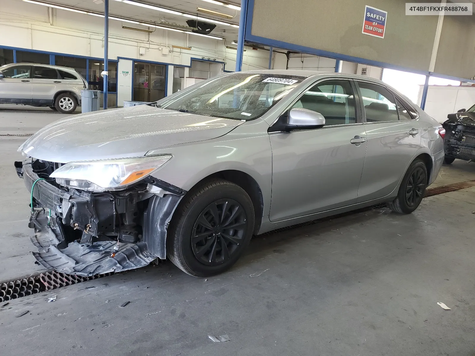 4T4BF1FKXFR488768 2015 Toyota Camry Le