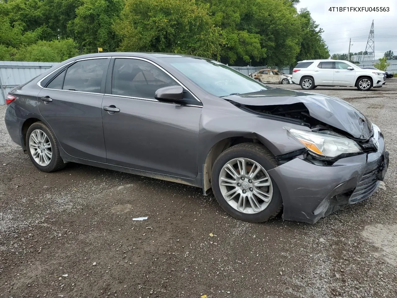 2015 Toyota Camry Le VIN: 4T1BF1FKXFU045563 Lot: 65492944