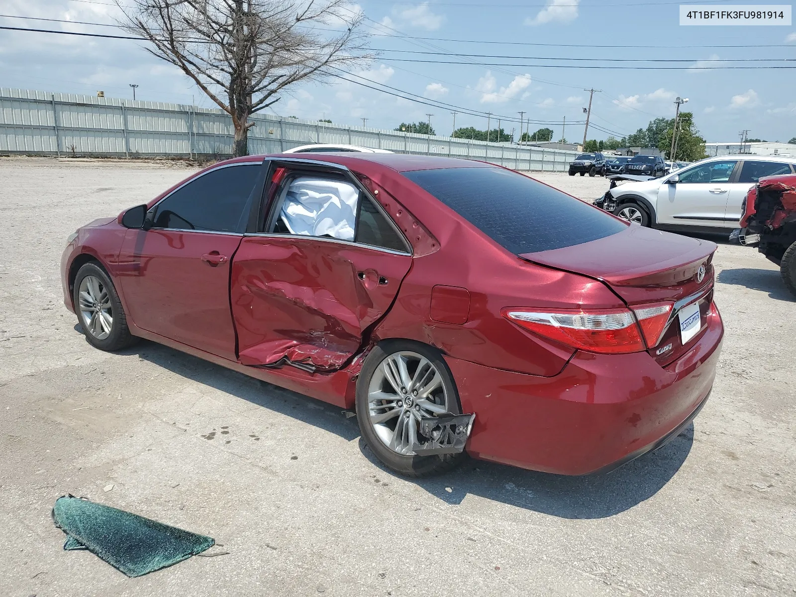 2015 Toyota Camry Le VIN: 4T1BF1FK3FU981914 Lot: 65636224