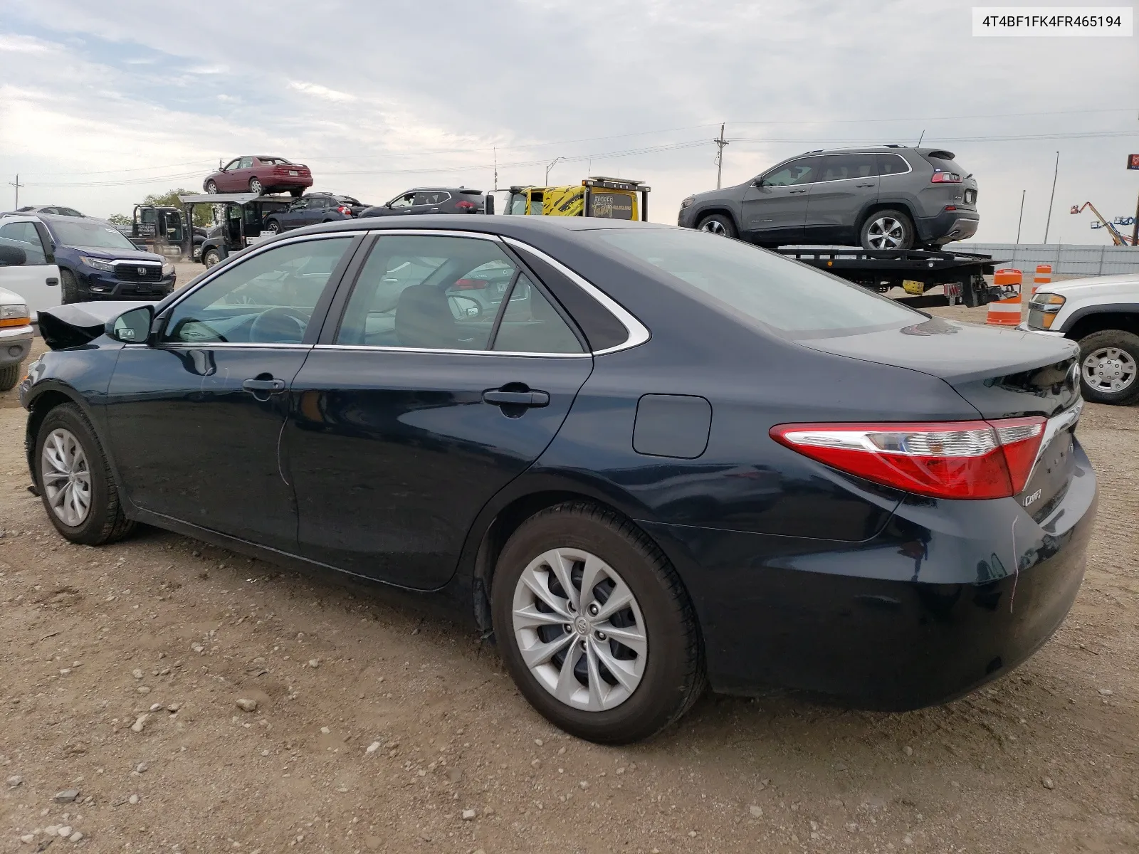 4T4BF1FK4FR465194 2015 Toyota Camry Le