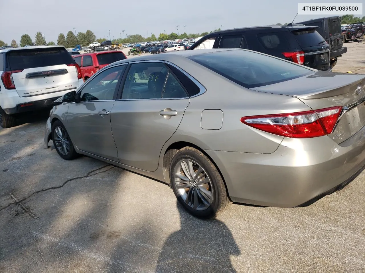 4T1BF1FK0FU039500 2015 Toyota Camry Le